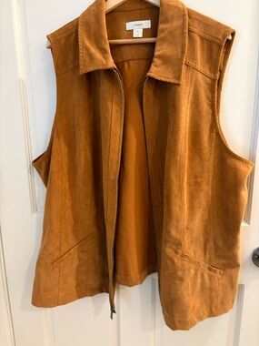 Cj Banks Women’s Zip Up Vest in soft corduroy camel Sz 3X